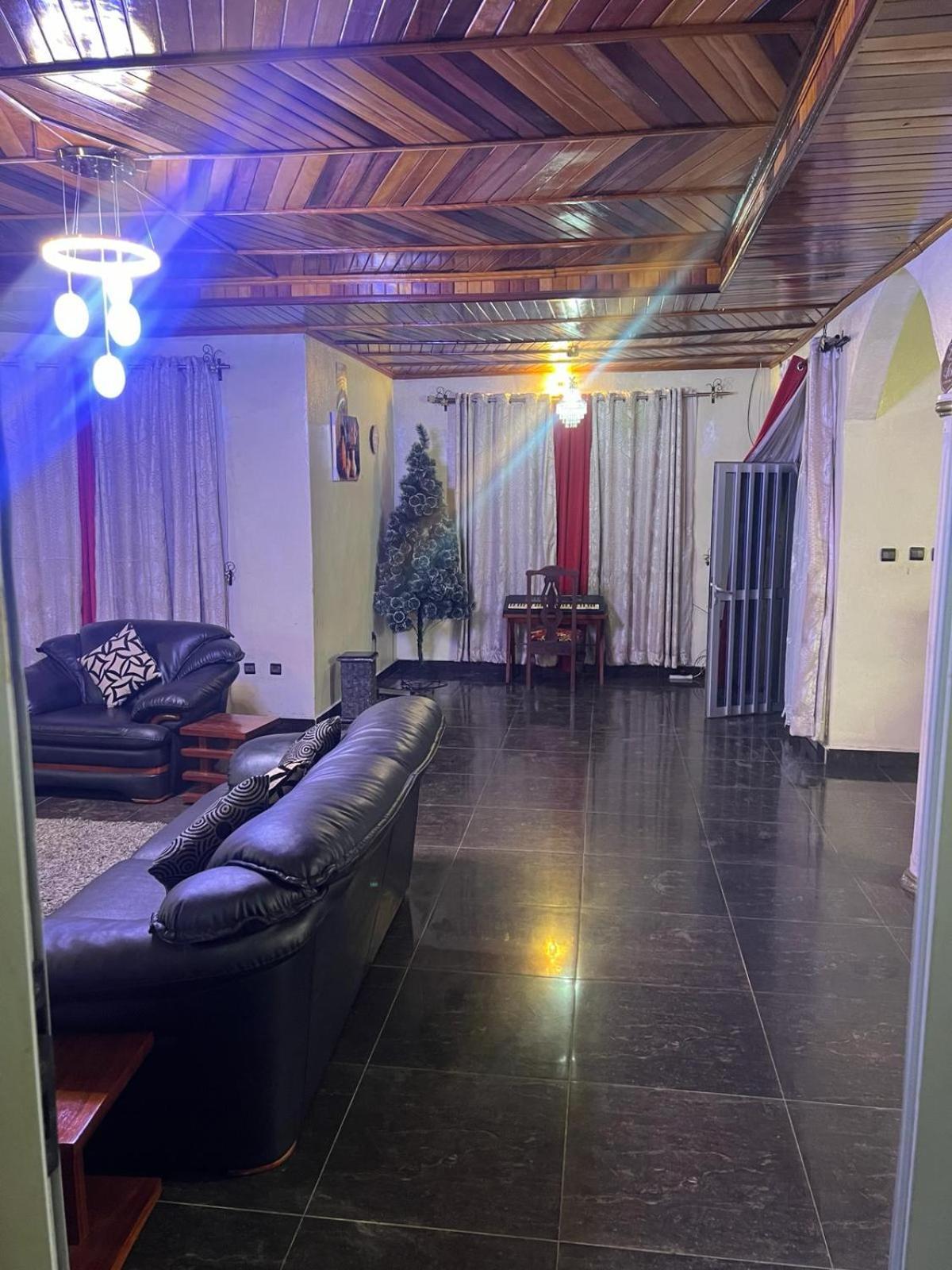 Apex Guest Facility Apartment Buea Exterior photo